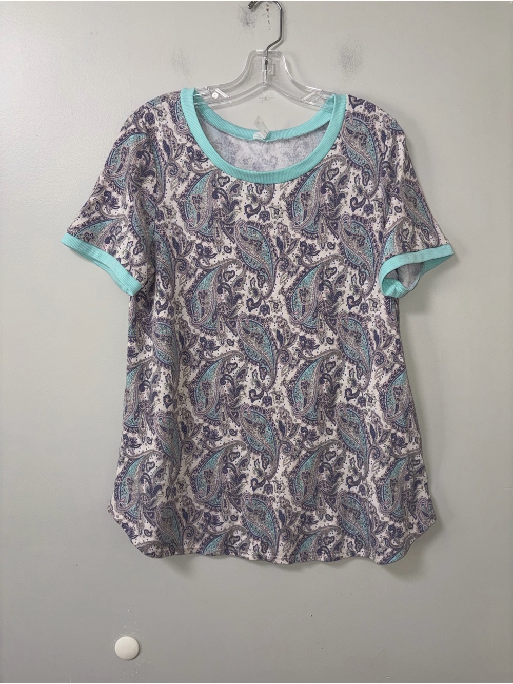 Honeyme‎ Purple Blue Gray Paisley Relaxed Soft Short Sleeve Top L Boho